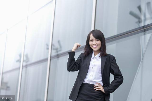 90后男生饥不择食,30岁女人不想结婚,网友回复太现实