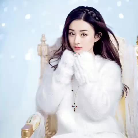 被蒋欣中伤过的女明星,赵丽颖陷尴尬,被坑得