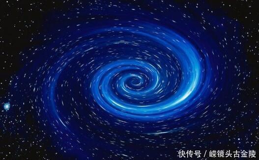 这是宇宙中最诡异的时空，地球一旦丢进去，就变成了二十米长