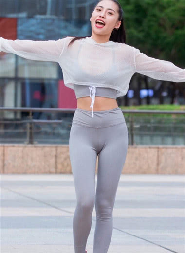 星云广场舞紧身内衣_星云图片高清