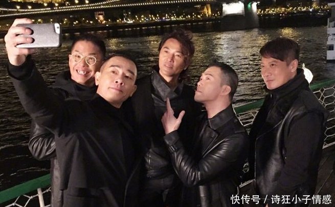 山鸡的原型,黑风衣黑墨镜很酷,因4字口头禅被