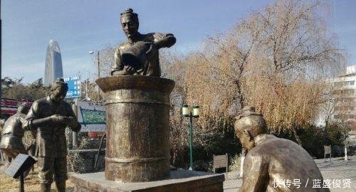 泉城广场有新雕塑!济南古人取泉水酿酒