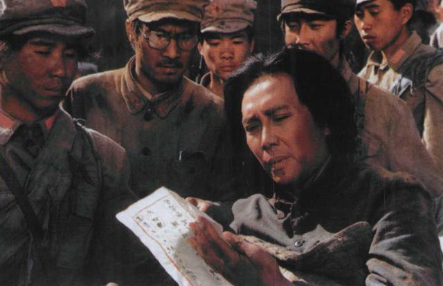 他是红军第一叛将,曾与毛主席齐名,投降后改名四十年,结局如何