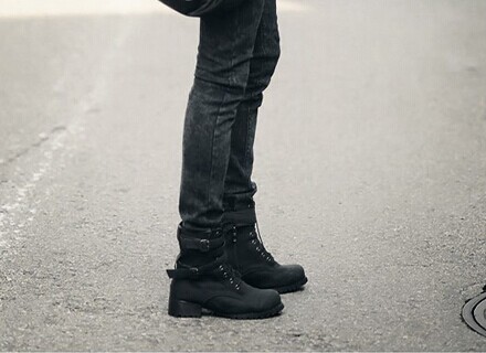 <em>有谁</em>知道这鞋子?给个<em>链接</em>,谢谢._360问答