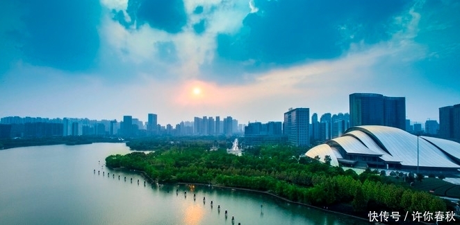 中国不该改名的三大城市,改名前游客络绎不绝