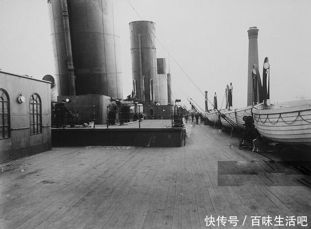 t01580cb21aa73237a6.jpg
