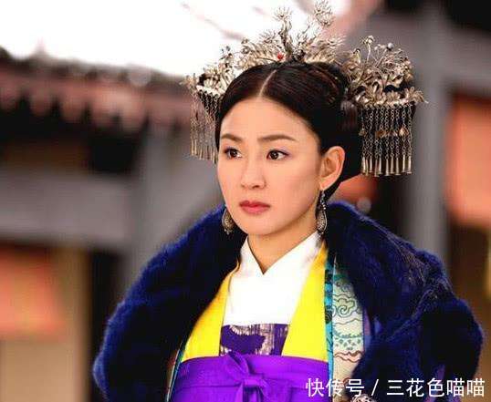 同样是成立工作室, 签约当红艺人, 杨幂和林心如