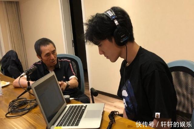 张艺谋谈前妻照片 t015aa4ff1558c8df5c.jpg