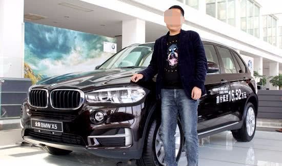 年薪50万的人,为何不开买宝马奔驰,反而买十几
