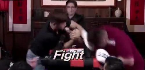 行径龌龊!韩真人秀节目中国人遭恶意殴打