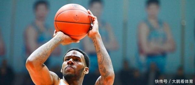 CBA的利拉德亚当斯因无缘全明星发声质疑 广