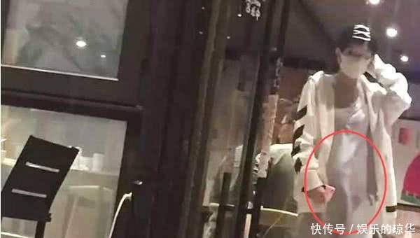 奉子结婚了?赵丽颖冯绍峰被曝上海领证,香港度