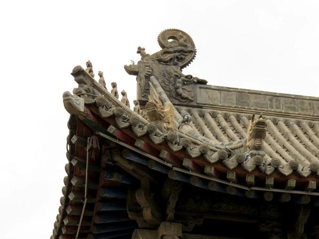 600多年过去了,为何故宫房顶没有鸟粪?古人真