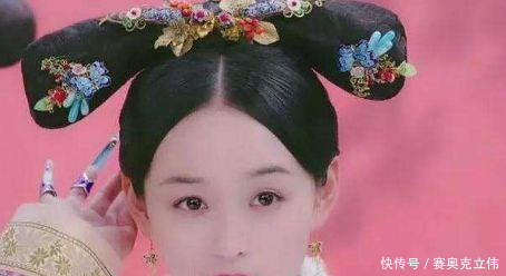 被白敬亭微博置顶4年的女人,出道10年未火,却