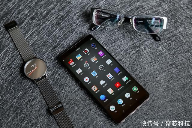 携骁龙636标配6G运存,更具性价比坚果Pro2特