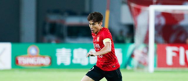 恒大五比三大胜济州联,高拉特独中四元,正印前