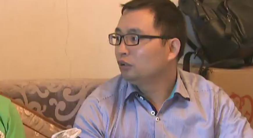 结婚8年,妻子未怀上孩子,妻子坦言:没工具怎么生?跟假的一样