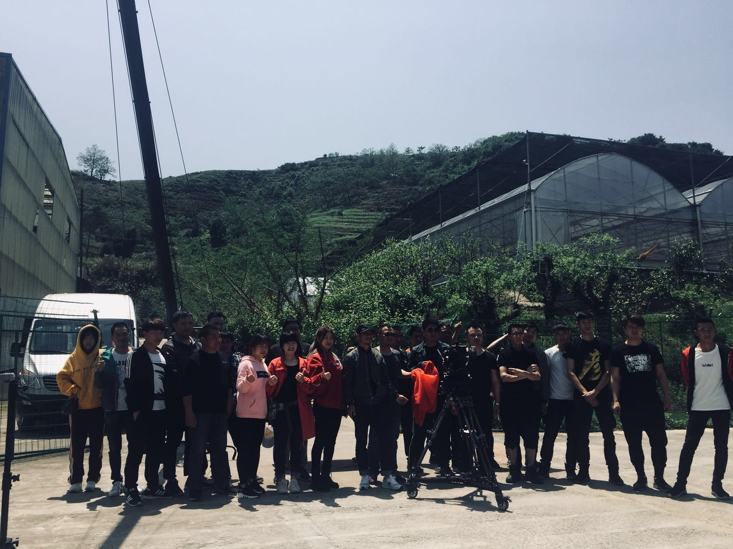 将雁荡山铁皮石斛文化搬上荧屏 微电影《寻梦》在乐清开机拍摄