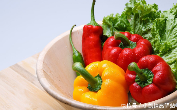 胖子就爱吃吃吃怎么办?来这里,教你怎么把胃变小