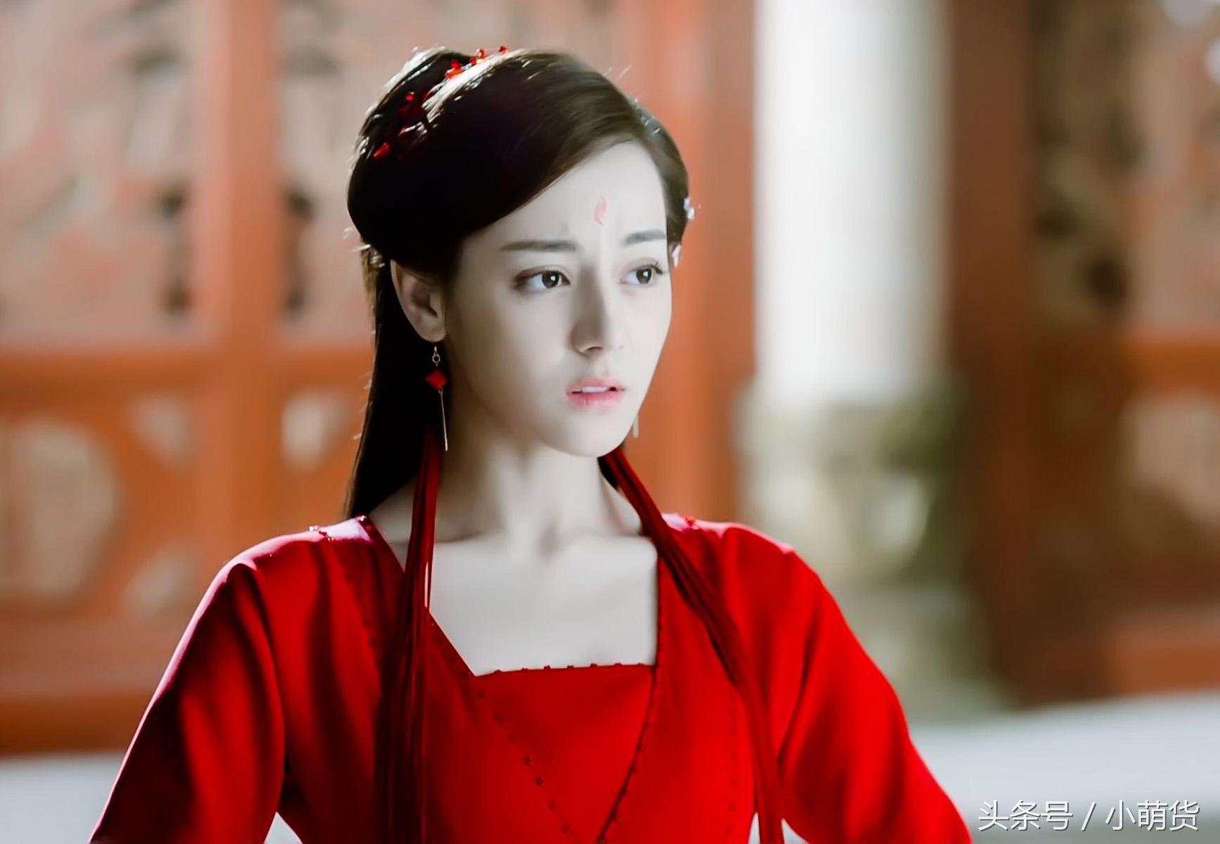 高仿迪丽热巴火遍网络,自称迪丽热夕,网友却