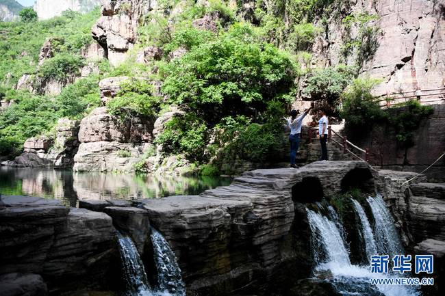 云台山:绿水丹峡入画来