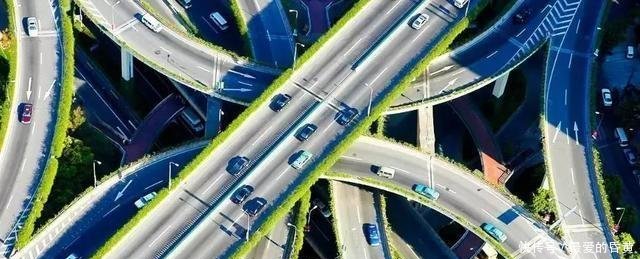 5G时代的到来,被燃油汽车统治133年的汽车时