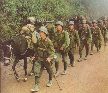 万年的解放鞋,终于“挂靴”了