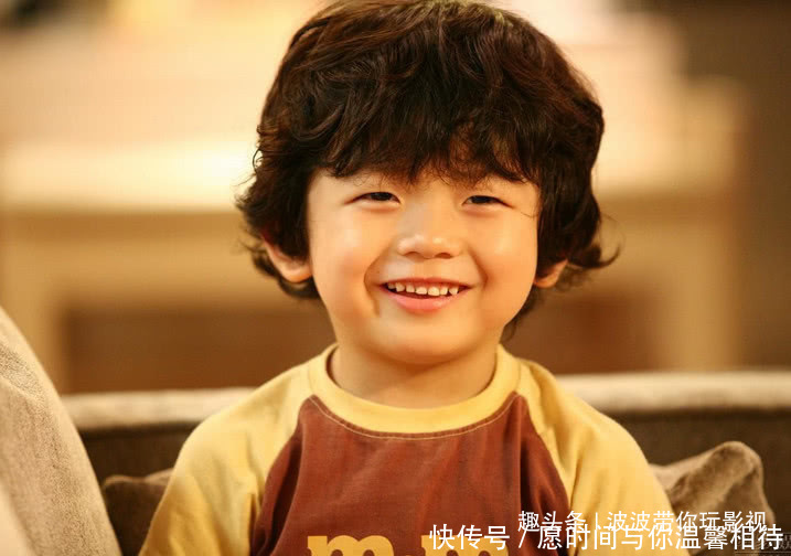 10表情因嬷嬷在韩国走红,如今翻看幼年照片容表情扎针年前包图片