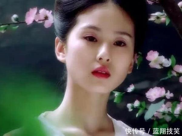 盘点古装白衣女子,唐嫣第三,刘诗诗第二,第一是