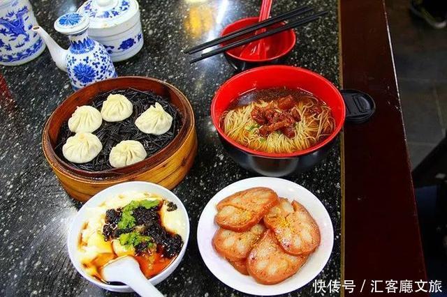 江浙沪又一网红打卡地!有轨电车穿过海棠花海,2元直达太湖