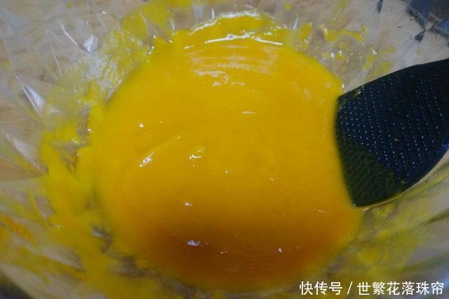零失败的发糕做法,不用揉面,照着做30分钟就蒸好