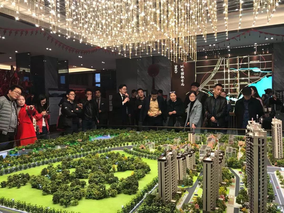 没社保想买滨湖?9.98折优惠?1.35万\/㎡抄底抢限价房,这次你真的