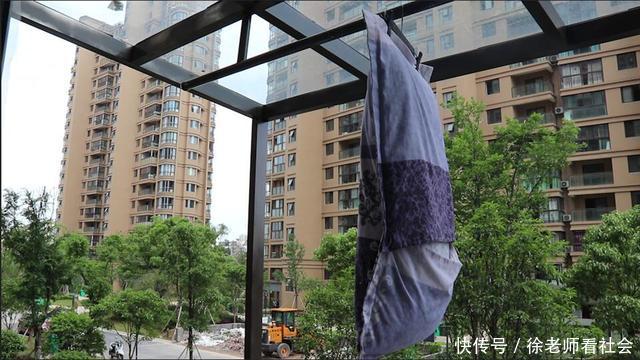 枕头用久了,上亿只螨虫陪你睡,教你一招,一辈子