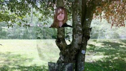 量子隐形衣:一款具有隐身效果的衣服,穿上它