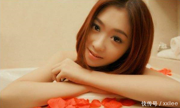 男子网络交友,发现聊天对象竟是女友,对方直言