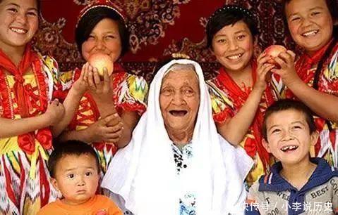 一位132岁老人长寿秘诀,身体才是最重要啊!