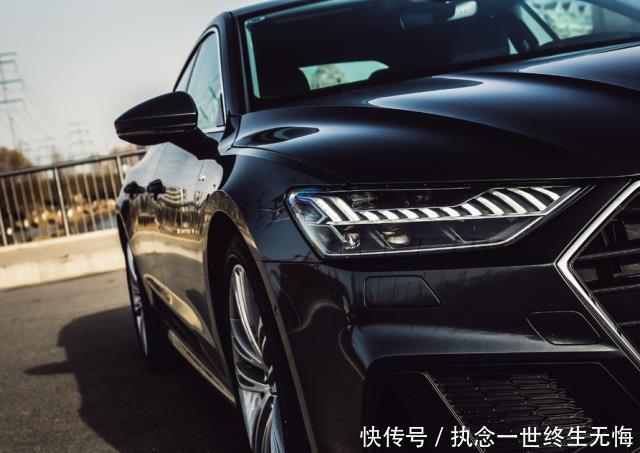 比宝马7系还时尚,最大340马力油耗仅68L,标配王牌四驱堪比A8L 比宝马7系还时尚,最大340马力油耗仅68L,标配王牌四驱堪比A8L