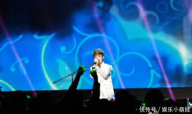 曾轶可再唱狮子座,同样的感动不同的味道,网友