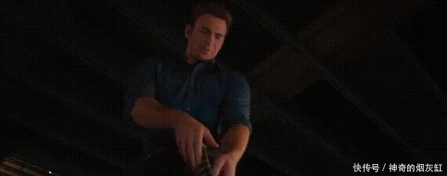 《复联4》美队为什么可以拿起雷神的锤子,其实