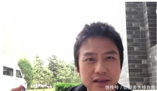 邓超为《跑男》录制视频,最后一句话几度哽咽