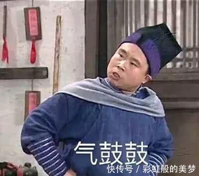 敬业人设翻车?韩雪音乐剧现场假唱把王菲恩师