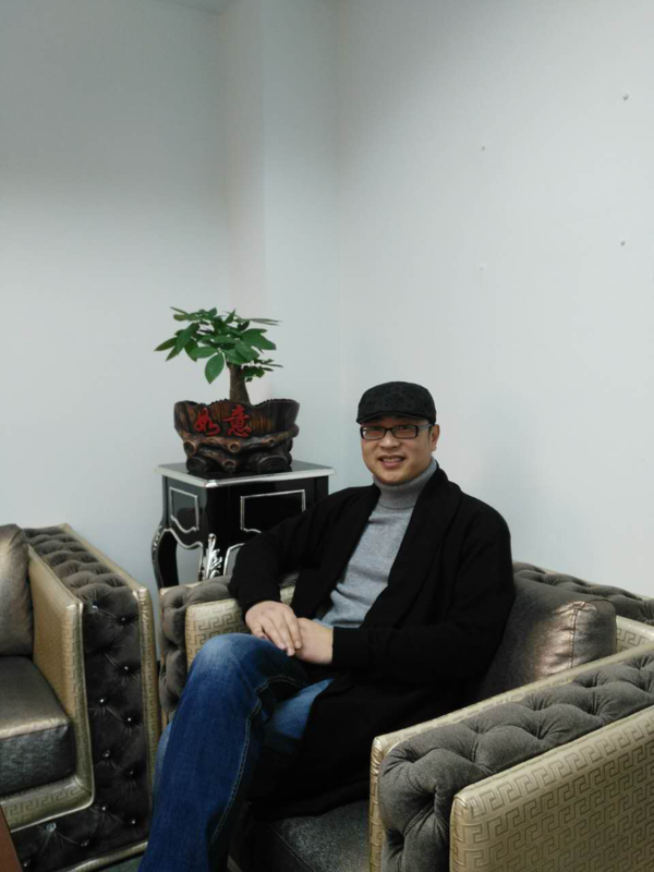 欧美同学基金会中华文化基金发起人是谁呀?_