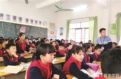 惠州率先在全省实施教师待遇两持平一鼓励政