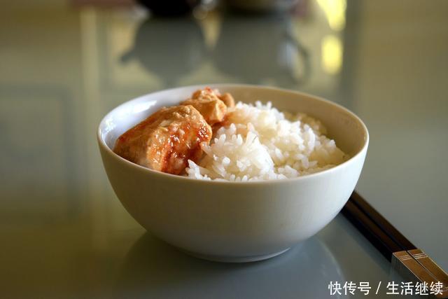 报名8元桂林游起纠纷,谁打破了“一个愿打一个愿挨”的潜规则