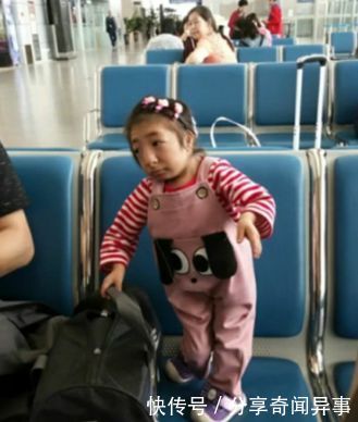 16岁女孩像1岁小孩,身高64厘米体重10斤,在爹