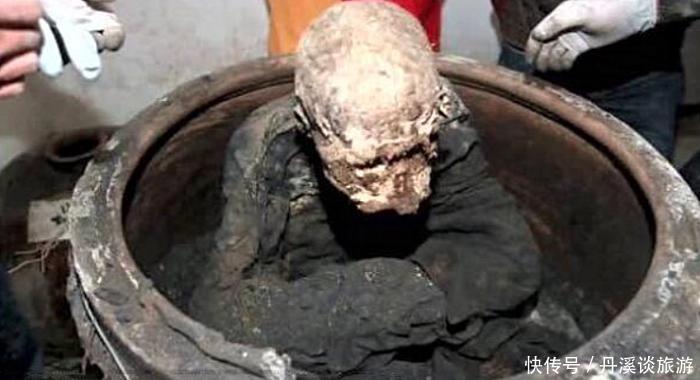 河南一古庙,挖出千年肉身坐佛,却引来日本人