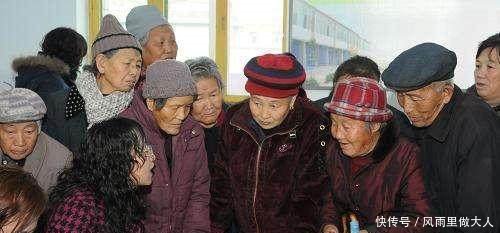 农村养老保险一次性补缴15年,每月能领多少