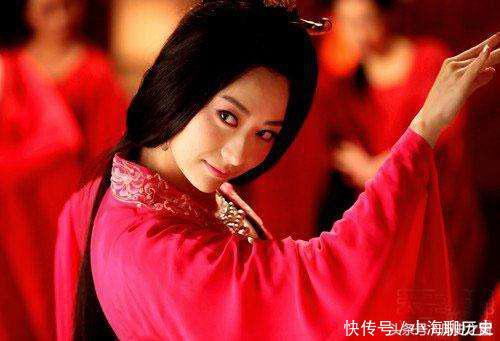 大奸臣杀了杨广,又睡了杨广皇后,临终前留下两