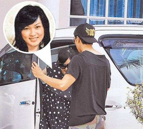 传闻吴尊和老婆林丽莹俩人是经过了16年的风风雨雨之后才结婚的,可见