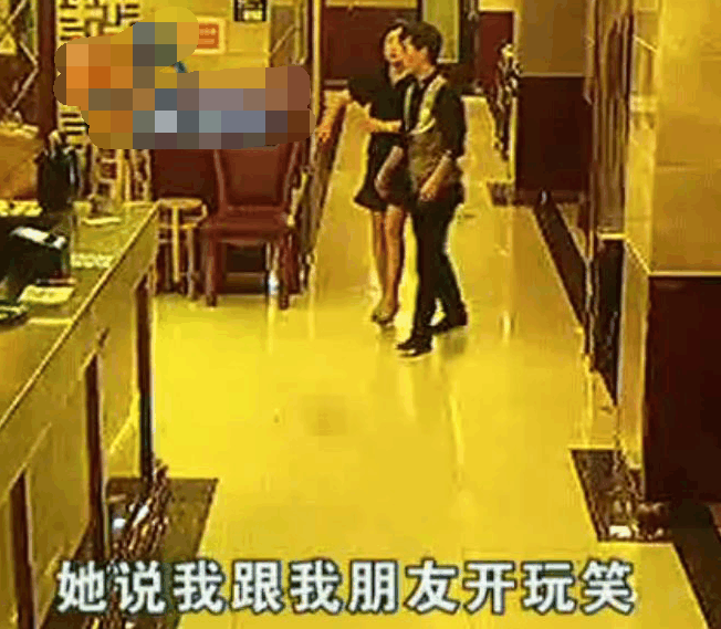 女子吃火锅向商家索要赔偿, 商家: 都像你这样我都不用开店了